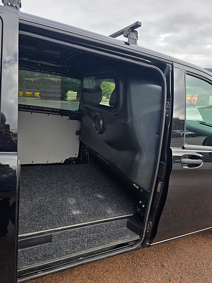 Mercedes-Benz Vito 119 17 of 24