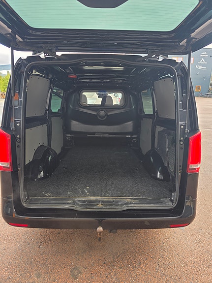 Mercedes-Benz Vito 119 14 of 24