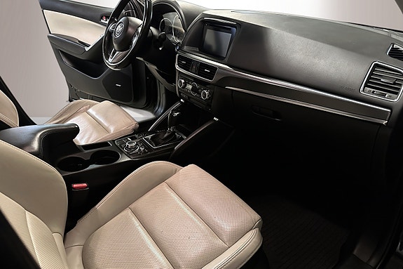 Mazda CX-5 9 of 17