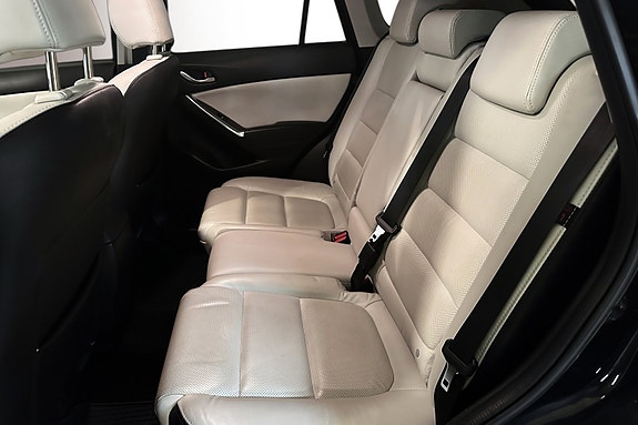 Mazda CX-5 12 of 17