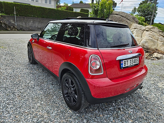 MINI Cooper 9 of 15