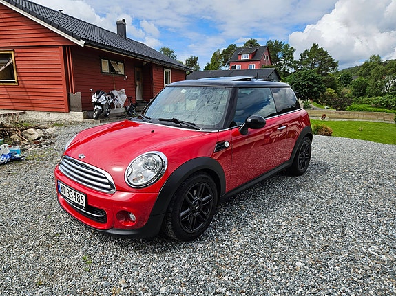 MINI Cooper 12 of 15