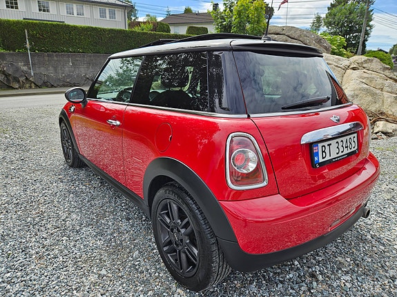 MINI Cooper 8 of 15
