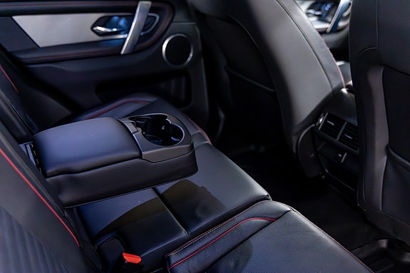 Land Rover Discovery Sport 22 of 30