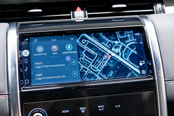 Land Rover Discovery Sport 30 of 30