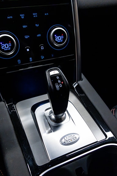Land Rover Discovery Sport 25 of 30