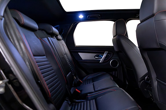 Land Rover Discovery Sport 21 of 30
