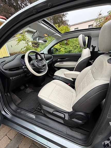 Fiat 500e 10 of 16