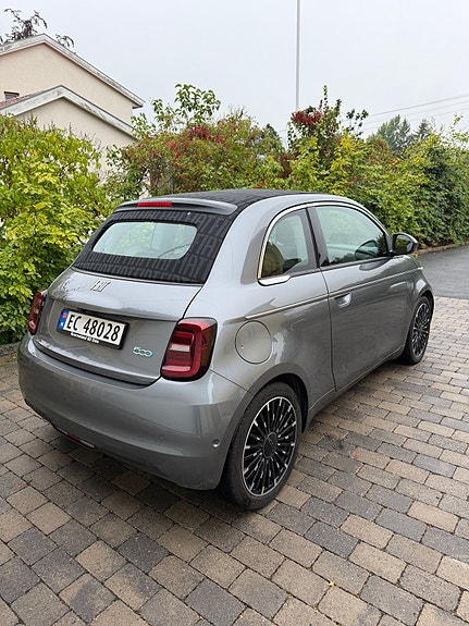 Fiat 500e 2 of 16