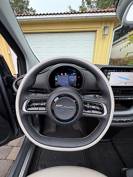 Fiat 500e 9 of 16
