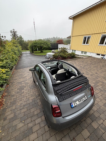 Fiat 500e 7 of 16