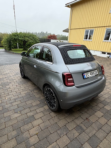 Fiat 500e 4 of 16