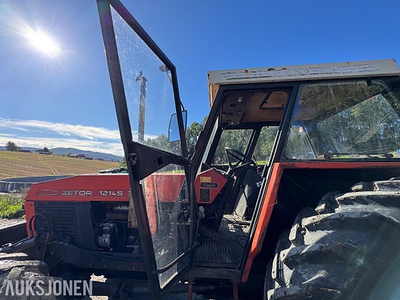 Zetor 12145 28 of 30