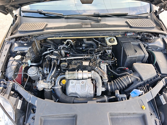 Ford Mondeo 27 of 30