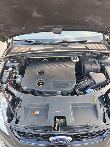 Ford Mondeo 26 of 30
