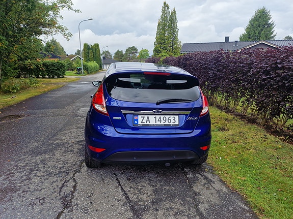 Ford Fiesta 5 of 17