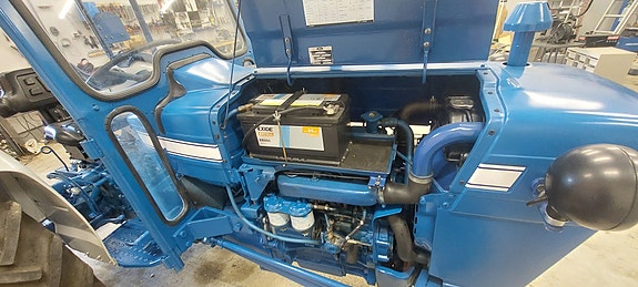 Ford 3000 12 of 17
