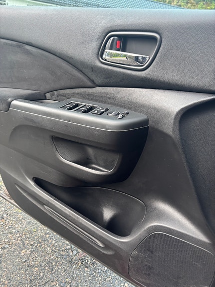 Honda CR-V 8 of 21