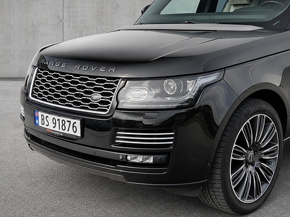 Land Rover Range Rover 7 of 30
