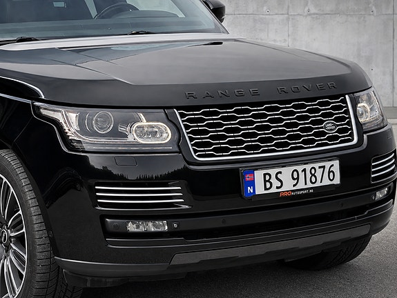 Land Rover Range Rover 8 of 30