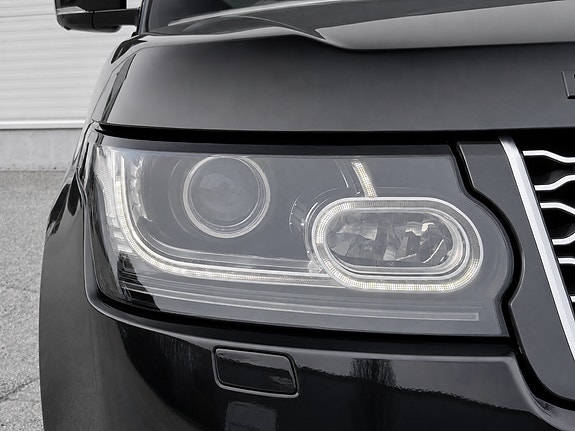 Land Rover Range Rover 12 of 30