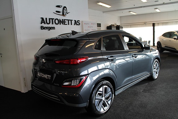 Hyundai Kona 7 of 30