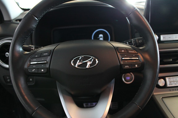 Hyundai Kona 27 of 30