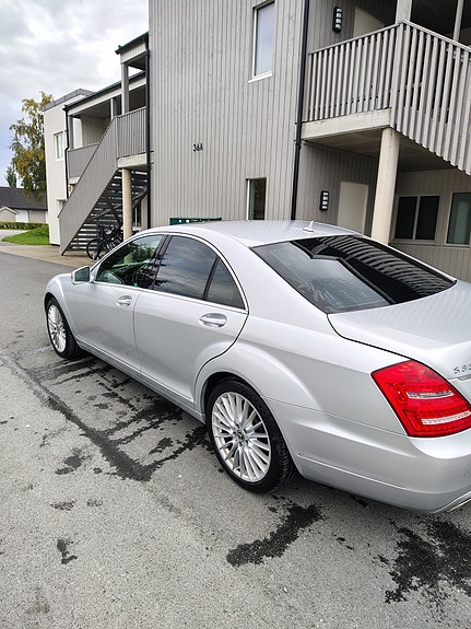 Mercedes-Benz S350 d 3 of 30