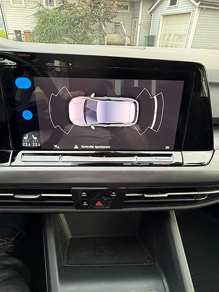 Volkswagen Golf VIII 15 of 28