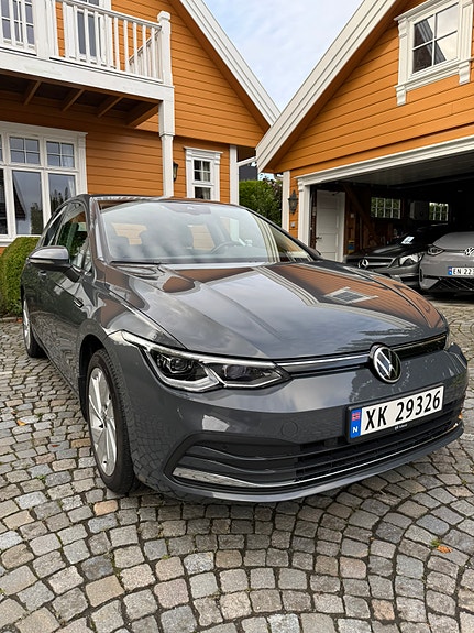 Volkswagen Golf VIII 3 of 28