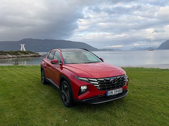 Hyundai Tucson 16 of 30