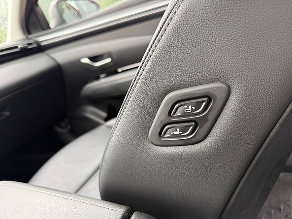Hyundai Tucson 25 of 30