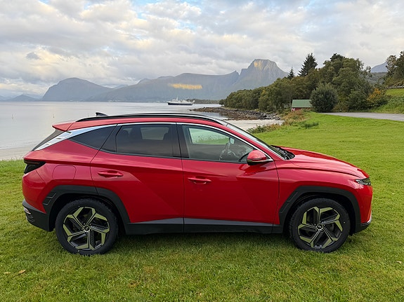 Hyundai Tucson 12 of 30