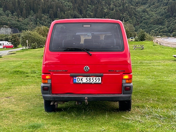 Volkswagen Transporter 5 of 16