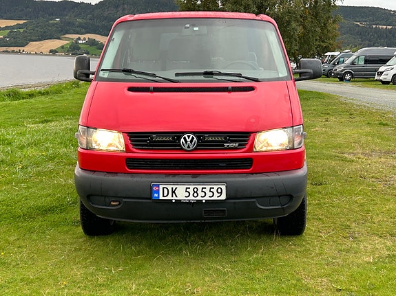 Volkswagen Transporter 2 of 16