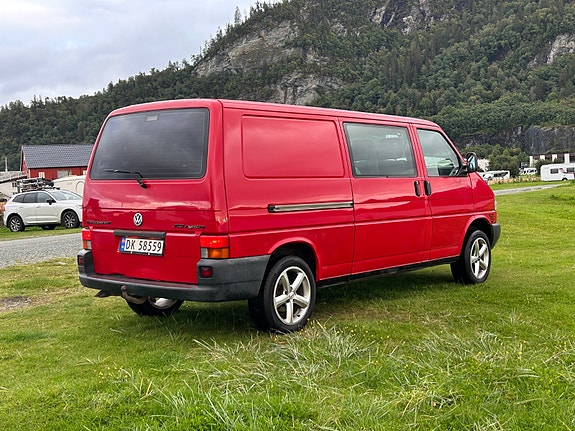 Volkswagen Transporter 4 of 16