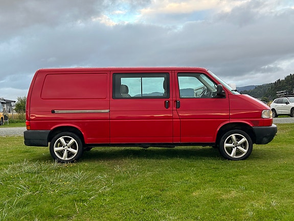 Volkswagen Transporter 3 of 16