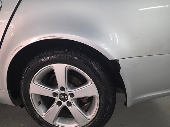 Audi A4 15 of 16