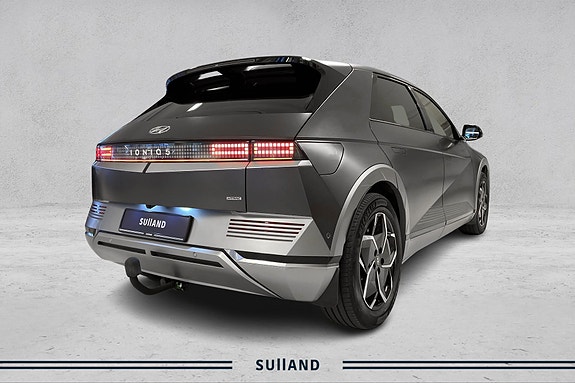 Hyundai Ioniq 5 5 of 30