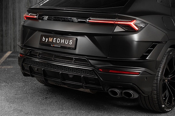 Lamborghini Urus 9 of 30