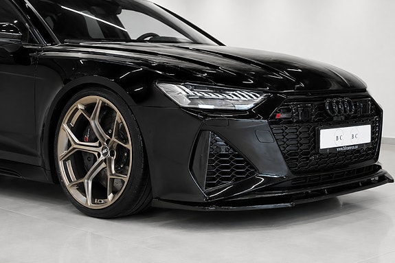 Audi RS6 2 of 30