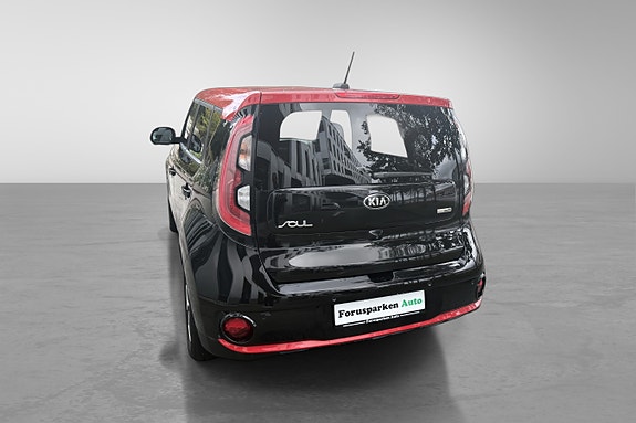 Kia Soul 13 of 30