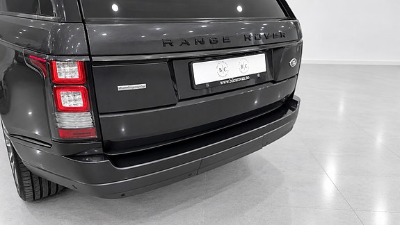 Land Rover Range Rover 10 of 30