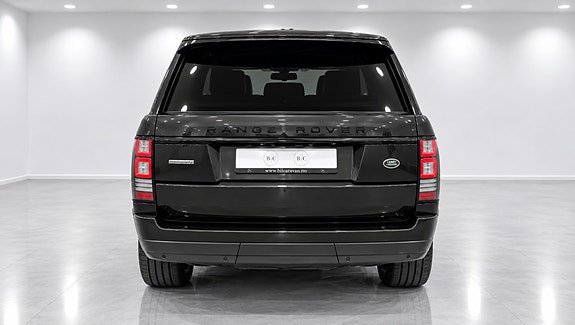 Land Rover Range Rover 7 of 30