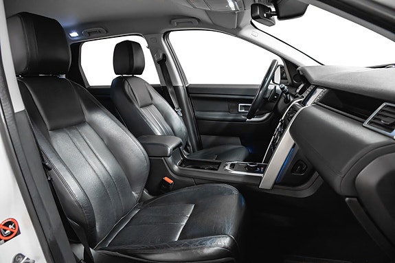 Land Rover Discovery Sport 22 of 30