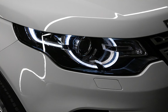 Land Rover Discovery Sport 14 of 30