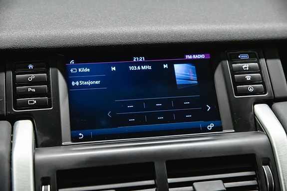 Land Rover Discovery Sport 30 of 30