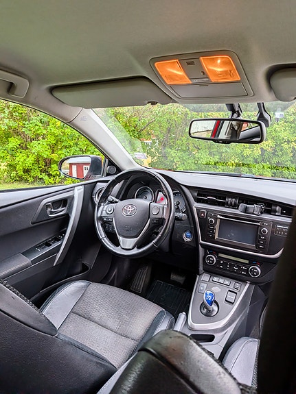 Toyota Auris 20 of 24