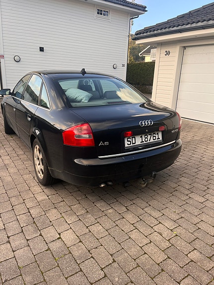 Audi A6 4 of 19