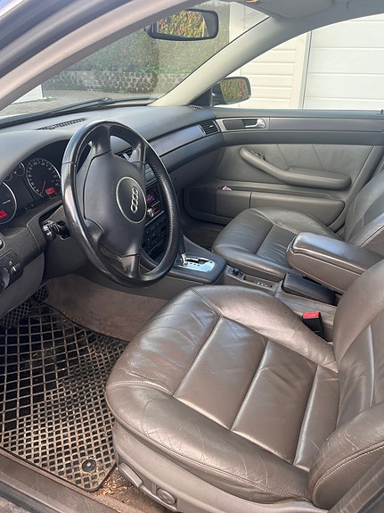 Audi A6 5 of 19